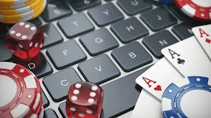 Experience the Thrill of Casino Royal Fortune -204824794